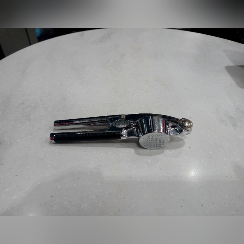 Garlic Press